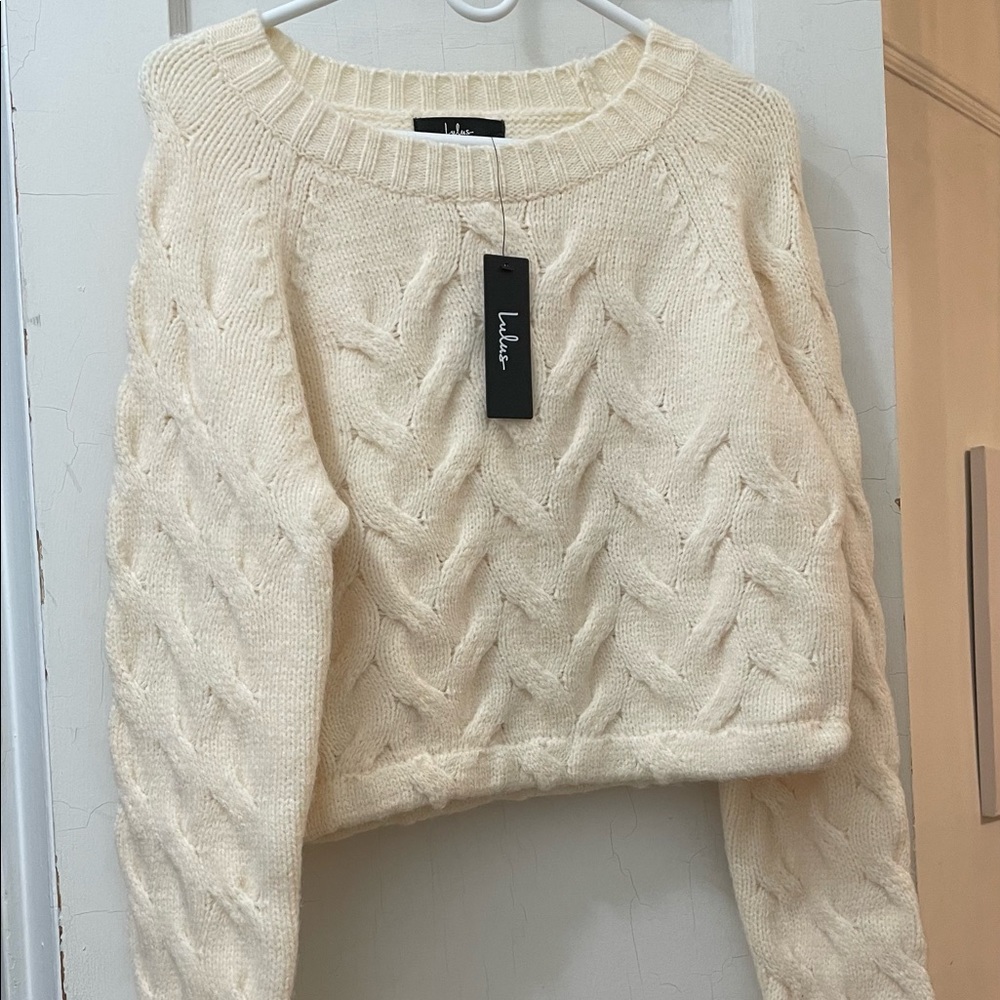Lulus sweater